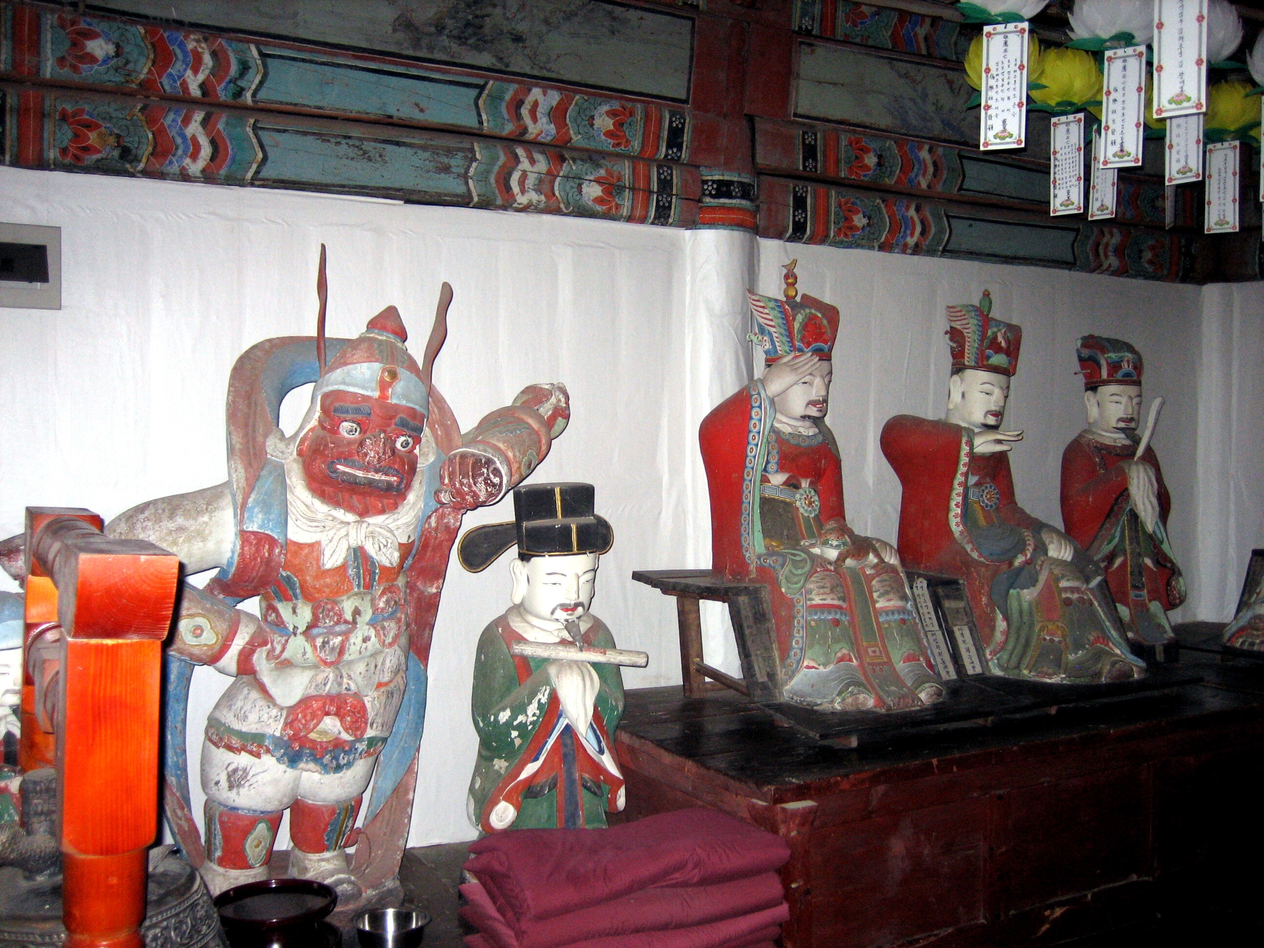 김용사 명부전 목조지장삼존상 및 제상_1