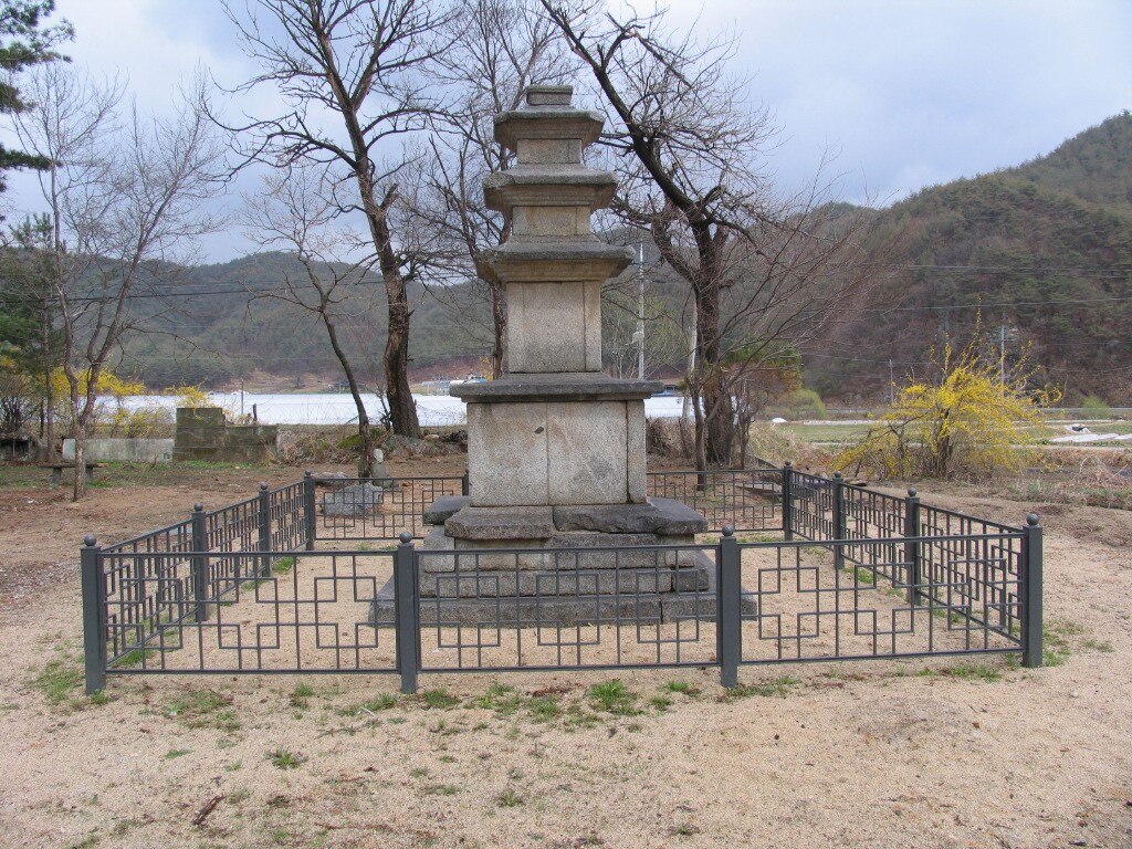 봉화 서동리 동ㆍ서 삼층석탑_3