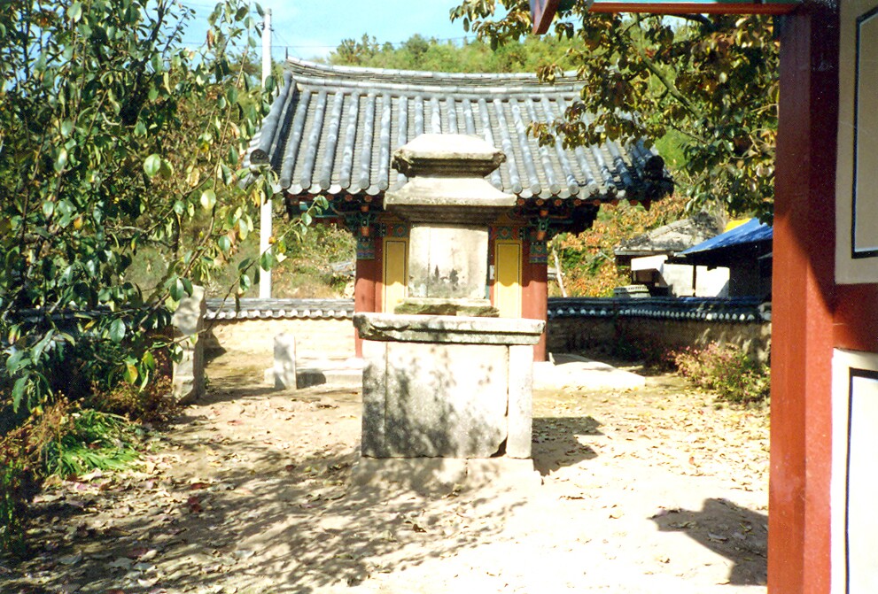 청도 박곡리 석조여래좌상_10